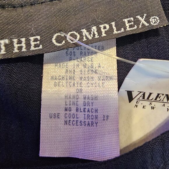 The Complex Short Sleeved Blouse - Picture 4 of 5